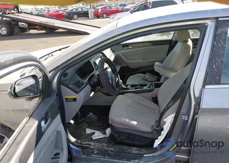 2016 Hyundai Sonata Sport from USA, damaged, VIN 5NPE34AF6GH404151